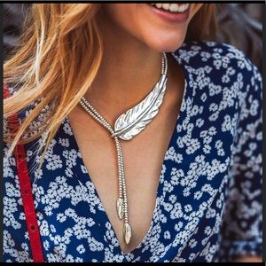 Uno de 50 Plucked Necklace